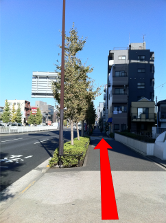 産業道路を北上します